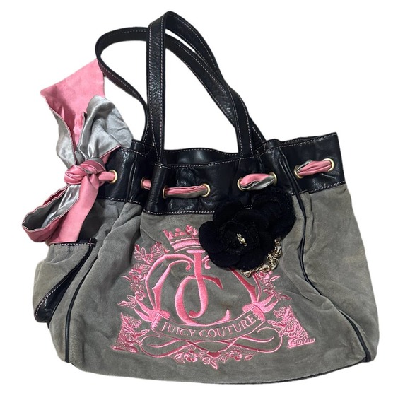 Juicy Couture Handbags - Y2k Original Juicy Couture Day Dreamer Bag